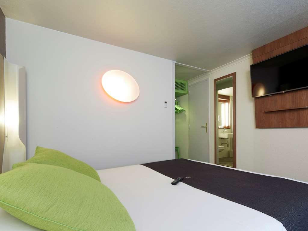 Campanile Clermont Ferrand - Le Brezet Hotel Eksteriør billede